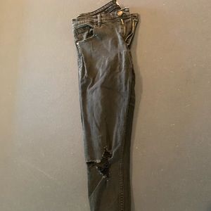 Women’s black jeans